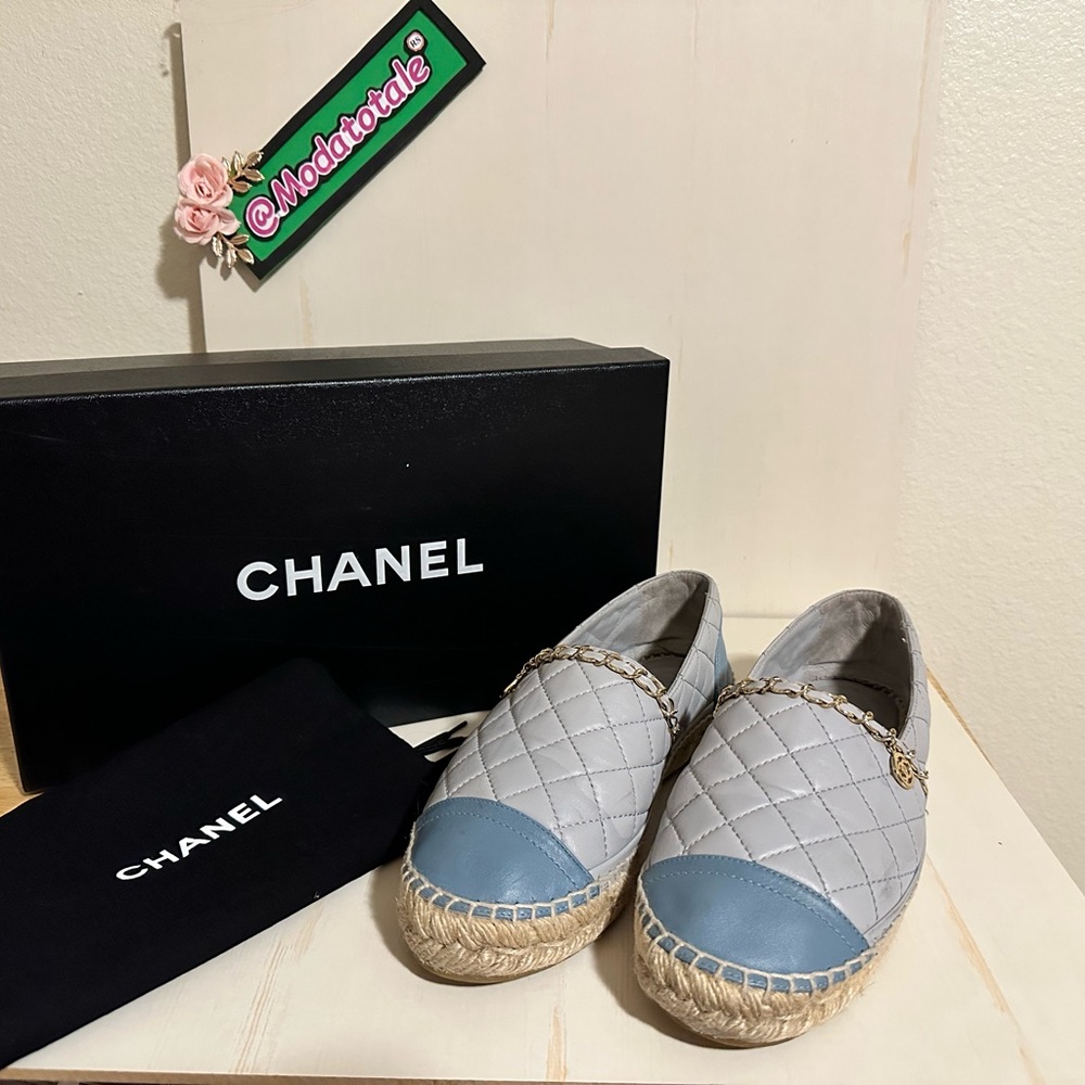 Chanel CC Chain Espadrilles in Blue Lambskin size 38 made in Spain